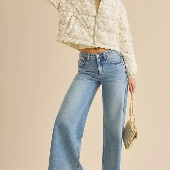 Amira Floral Puffer Jacket - Picture 4 of 8